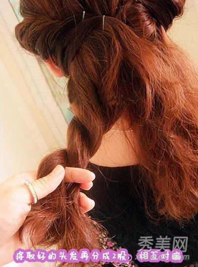 飘带女装怎么弄好看，飘带盘头发的简单方法(飘带怎么系头发)