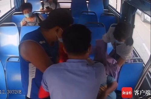 公交车上乘客突发疾病 海口护士 公交司机和市民联合施救海口文明网 