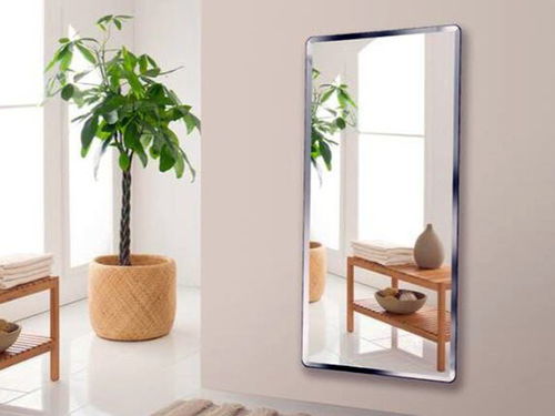 全身镜放在哪最旺风水,全身镜，安装在家里的哪个位置更合适？