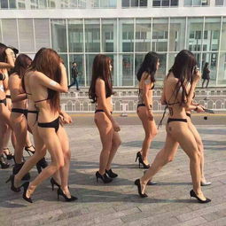 北京建外SOHO惊现众多 裸体女模 