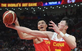 中国男篮的防守策略让人困惑，赵睿成为唯一的持球核心