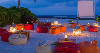 马尔代夫新酒店拍照势美丽的海滩和热带风光等你来捕捉（马尔代夫酒店多少钱一晚）