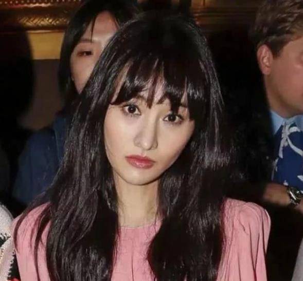 外媒镜头下的明星长啥样 杨幂没有美颜,章子怡像30岁少妇