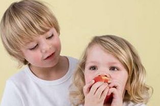 过敏体质宝宝不能吃什么水果 如何减少水果过敏