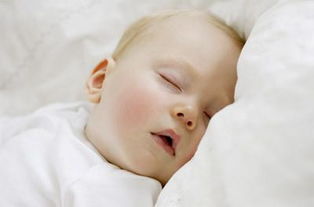 出生50天的宝宝睡觉特别少是怎么回事呢