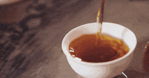 为什么专家建议喝普洱茶？长期喝普洱茶好吗(常喝普洱茶的坏处)