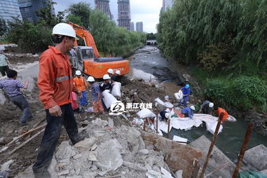 杭州地铁在建路段塌 总工程师否认因操作不当引起 