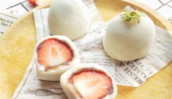 日本传统甜点草莓大福制作方法