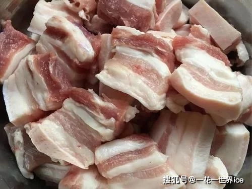 为什么猪肉有腥臭味去不掉(猪肉为什么有股臭味)