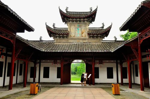 马鞍山采石矶景区有免费停车场吗马鞍山采石矶免门票政策(马鞍山免费停车场地址电话)