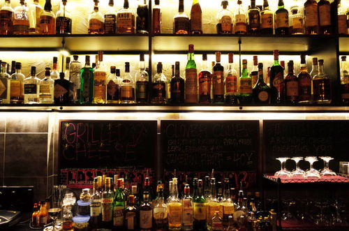 酒吧的酒种类和价格表和酒水图片