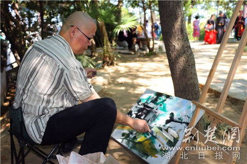 湖北知名画家琴台写生 绘高山流水觅和平知音