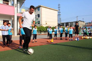 小学教师业余足球队介绍,小学足球老师