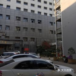 汉庭酒店停车收费吗(包含蔡锷中路汉庭酒店免费停车场的词条)