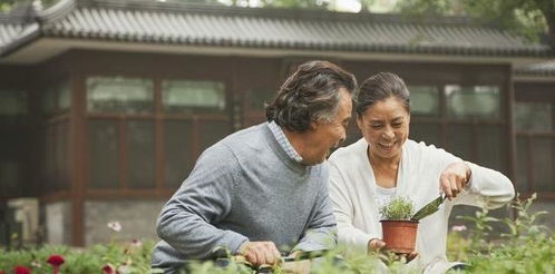 人到中年,要过三道 寿命关 ,若能安稳度过,说明长寿与你有缘