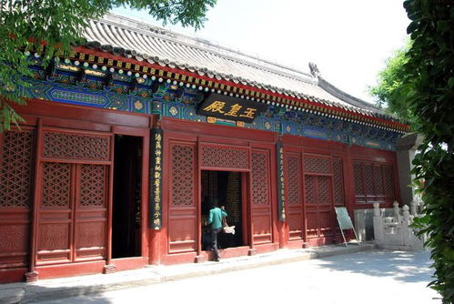 北京白云观,号称中国道教祖庭,每年朝圣弟子和游览游客络绎不绝