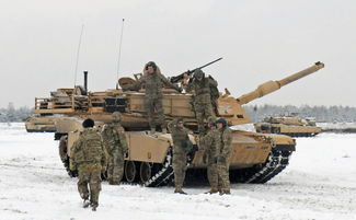 美第四步兵师坦克在波兰训练威慑俄罗斯 