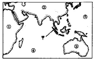 读世界局部区域图.回答问题. 1 写出图中数字所代表的地理事物名称 ① 洲.② 洲.③ 洲.④ 洋.⑤ 洋. 2 图中甲是 海峡.是从 洲. 洲向东航行到东南亚 