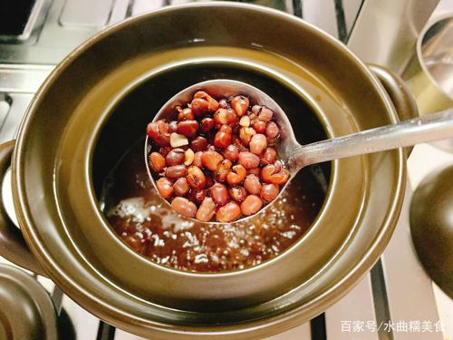 煮红豆不用提前浸泡了,多加这一步,红豆快速煮开花,又软又糯