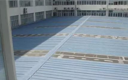 彩钢板屋面漏水的常见原因 金属彩钢板屋面防水做法