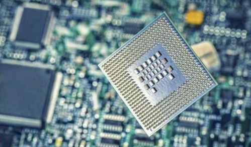 中美芯片交易：雷蒙多称美国将出售芯片但保留顶级产品，中方多次表态
