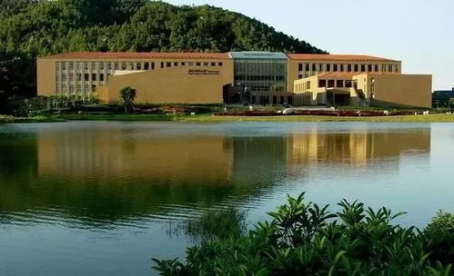 北师珠是一本还是二本 北京师范大学珠海校区和珠海分校有什么区别