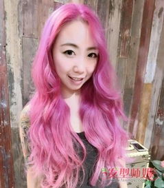 怎么染粉色头发 天然粉色头发打破沉闷