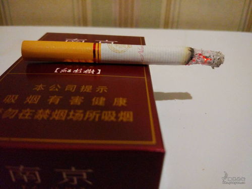 揭秘南京市场，顶级香烟价格一览及品牌鉴赏 - 1 - 635香烟网