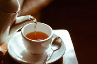 冬天喝什么茶好呢,喝对茶，身体好！最适合深冬喝的2款茶，暖身补水，别错过