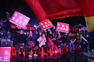 雨中演唱,感动人心 中国好声音 恭城赛区第四场资格赛告捷