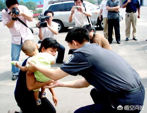 如果遇到有人贩子抢小孩,上去阻止失手将人贩子打死,要负法律责任吗