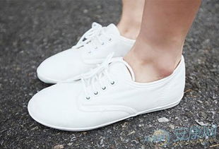 梦见白鞋代表着什么 从情绪变化来看