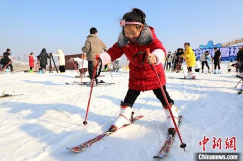 家庭亲子冬奥项目,快来这些打卡地体验好玩刺激的冰雪运动-