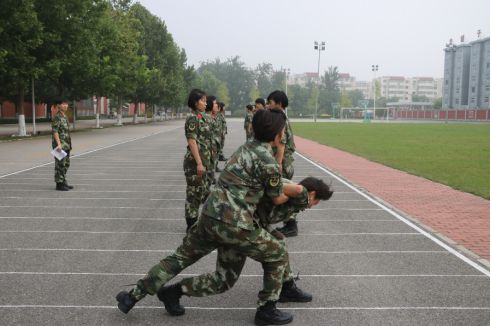 新兵心语折射军营爱意浓 北京武警十三支队开展 新兵感言 活动