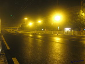 凌晨五点的广州街头