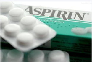 老年人不能随意吃阿司匹林,要抗栓又要副作用少,别超过这个量